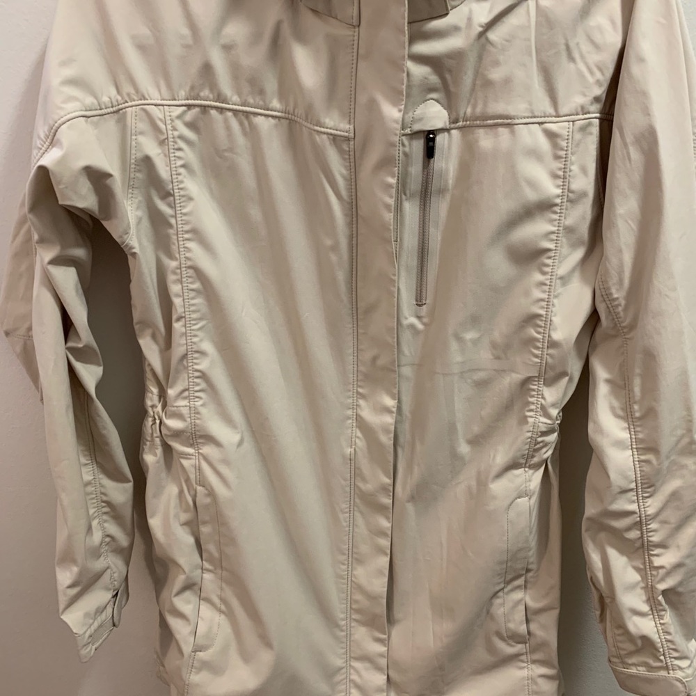 Lightweight Rain Jacket - image 2